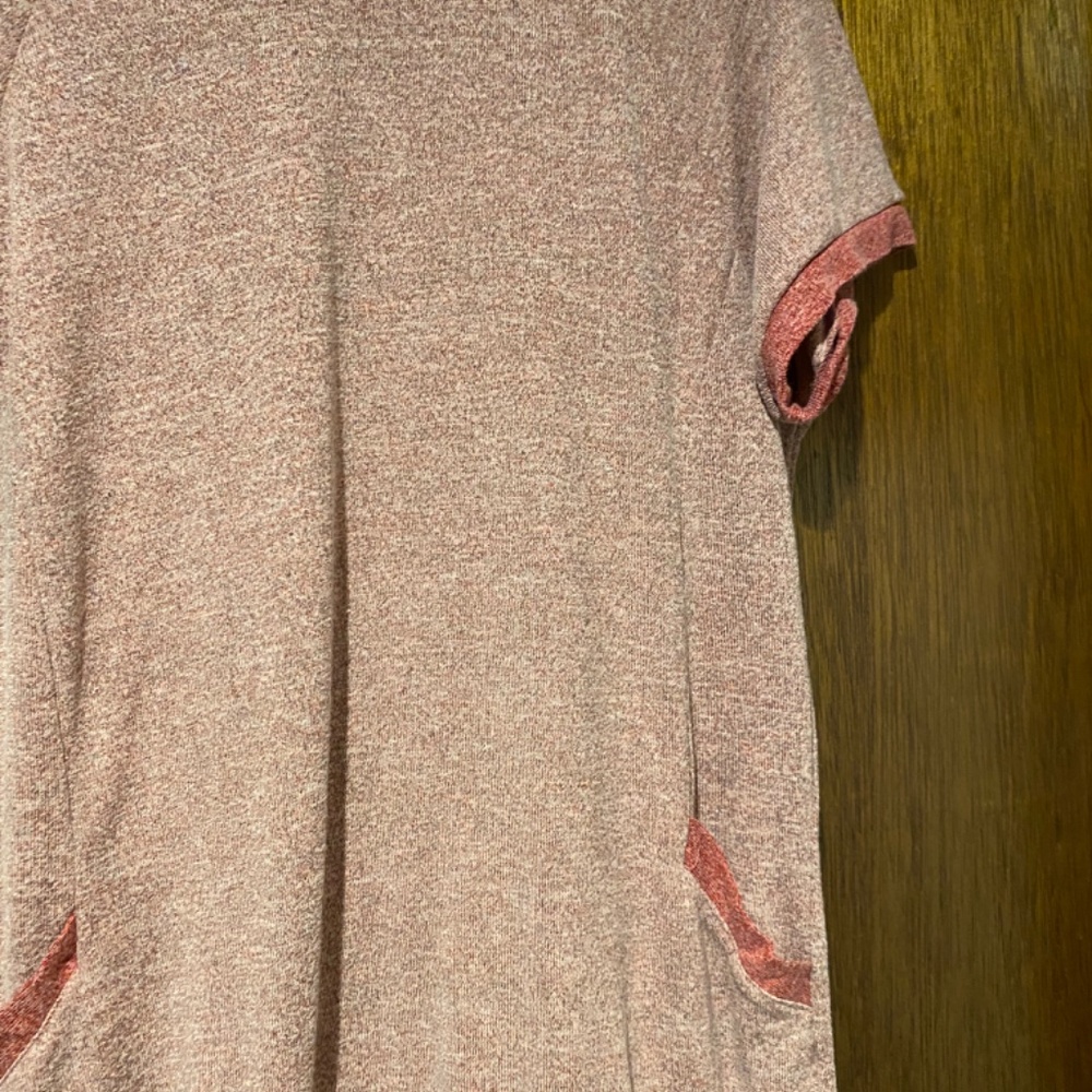 Relaxed Tunic - Picture 2 of 7